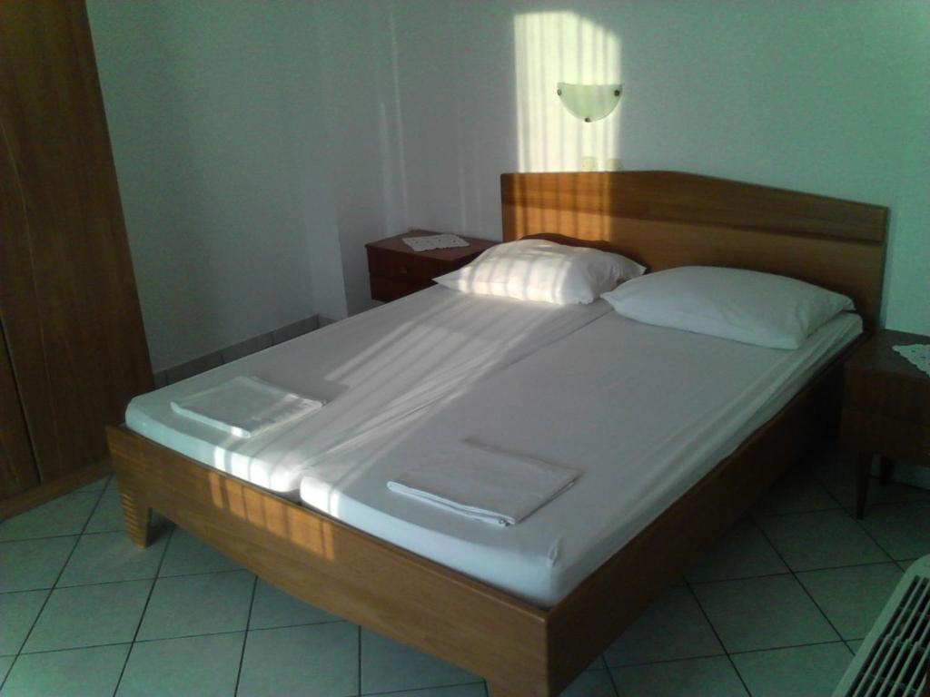 Guest House Frane Pag Town Kamer foto